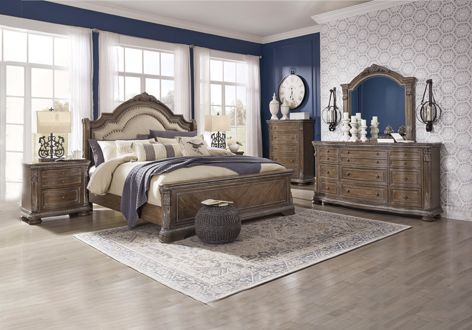 Charmond Brown King Sleigh Panel Bedroom Set