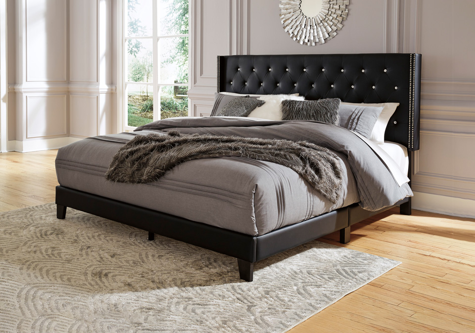 Vintasso Black Upholstered King Bed, Upholstered Wood King Bed
