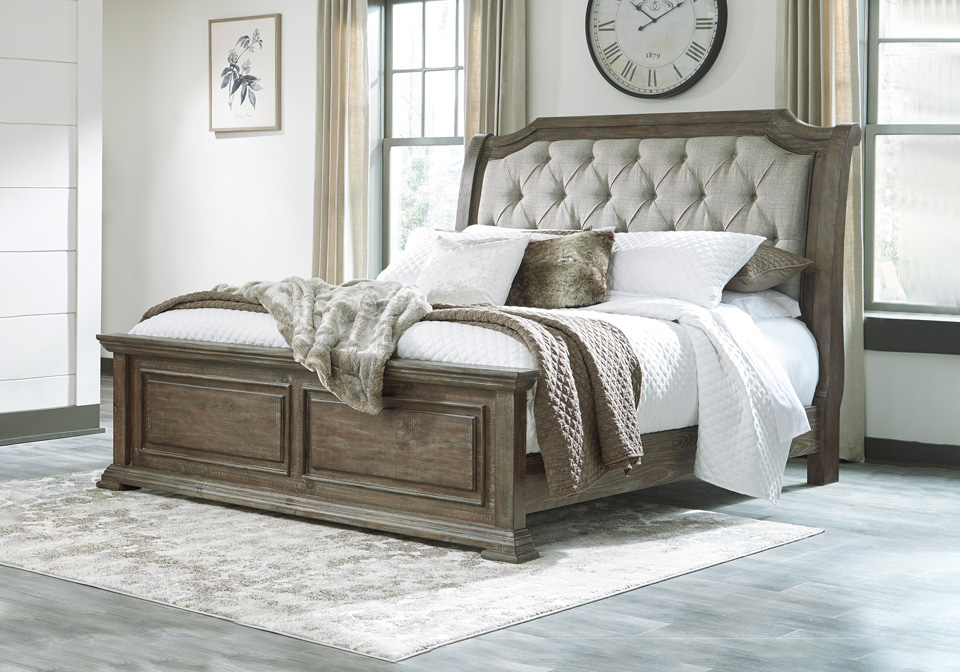 Wyndahl Brown Upholstered Queen Bedroom Set | Cincinnati ...