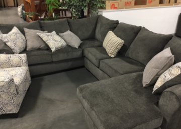 Hot Buy 🔥 Harlow Ash 2pc Sectional