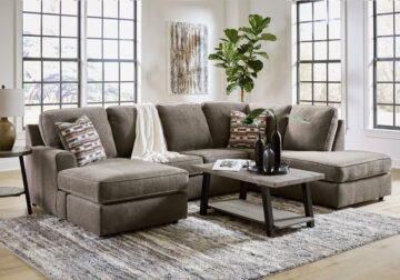 OPhannon 2pc. RAF Chaise Sectional