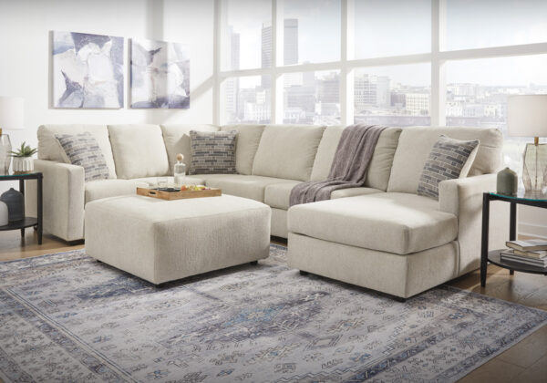 Edenfield 3pc RAF Chaise Sectional