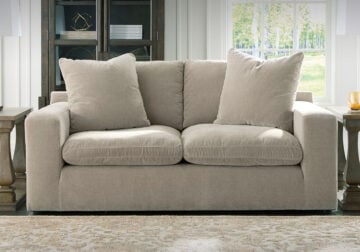 Maxton Heights Pebble Love Seat