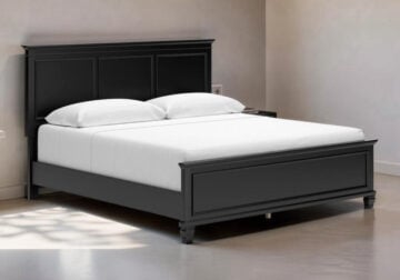 Lanolee Black King Panel Bed
