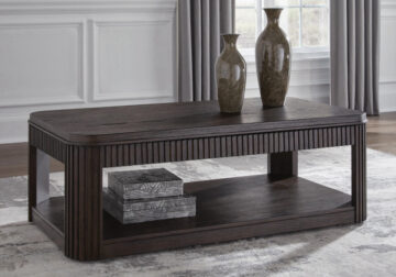 Carlibrie Warm Brown Lift Top Cocktail Table
