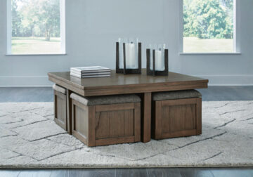 Boardernest Brown Cocktail Table w/4 Stools