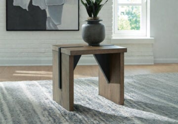 Kandinew Light Brown Square End Table
