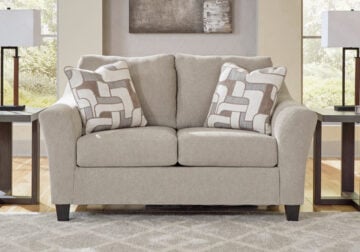 Willarae Taupe Love Seat